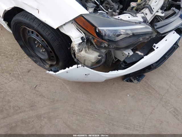 45350078 :رقم المزاد ، 5YFBURHE7JP823937 vin ، 2018 Toyota Corolla Le مزاد بيع