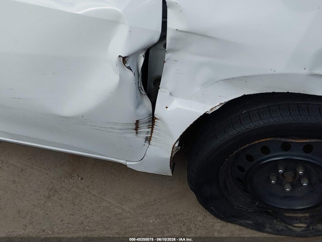 45350078 :رقم المزاد ، 5YFBURHE7JP823937 vin ، 2018 Toyota Corolla Le مزاد بيع