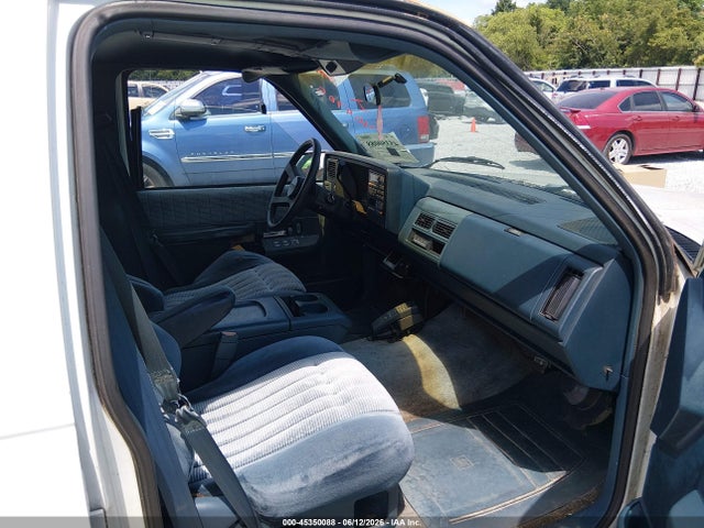 45350088 :رقم المزاد ، 1GNEC16K4RJ404705 vin ، 1994 Chevrolet Suburban C1500 مزاد بيع