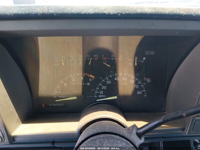 45350088 :رقم المزاد ، 1GNEC16K4RJ404705 vin ، 1994 Chevrolet Suburban C1500 مزاد بيع