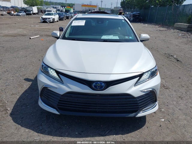 4T1F31AK9NU575930 Toyota Camry Xle Hybrid