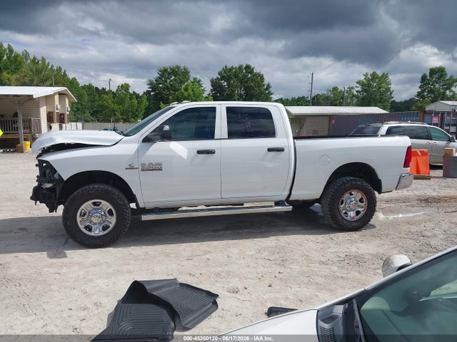 Aukcja sprzedaży 2018 Ram 2500 Tradesman  4x4 6'4 Box, vin: 3C6UR5CL1JG368055, numer aukcji: 45350120