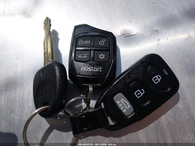 Hyundai ELANTRA SE 2019 5NPD74LF7KH488065 Image 11