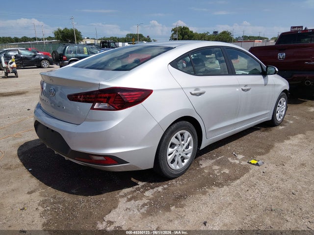 Hyundai ELANTRA SE 2019 5NPD74LF7KH488065 Image 4