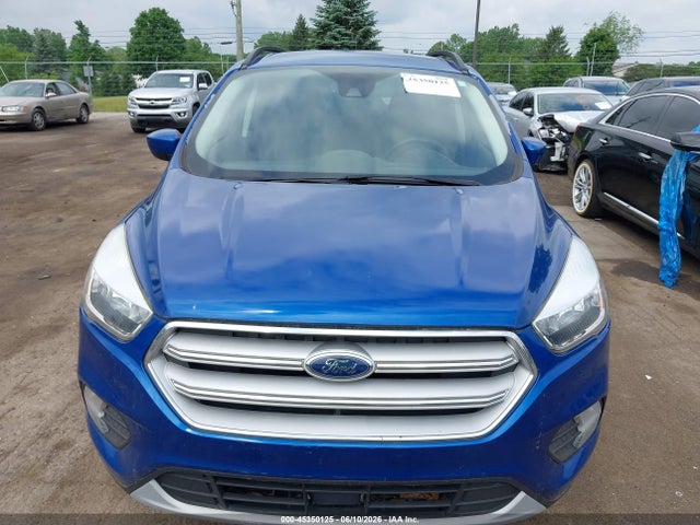 45350125 :رقم المزاد ، 1FMCU0GD8JUB09080 vin ، 2018 Ford Escape Se مزاد بيع