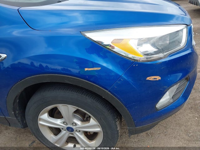 45350125 :رقم المزاد ، 1FMCU0GD8JUB09080 vin ، 2018 Ford Escape Se مزاد بيع