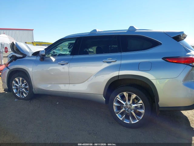 Toyota Highlander Hybrid Limited 2023 5TDXBRCH8PS566798 Image 14