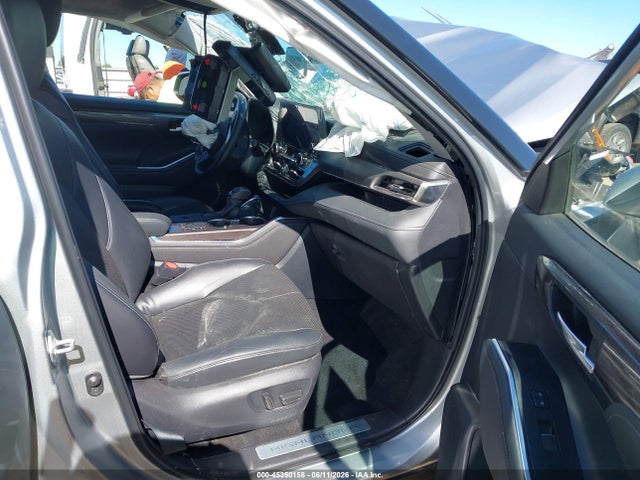 Toyota Highlander Hybrid Limited 2023 5TDXBRCH8PS566798 Image 5