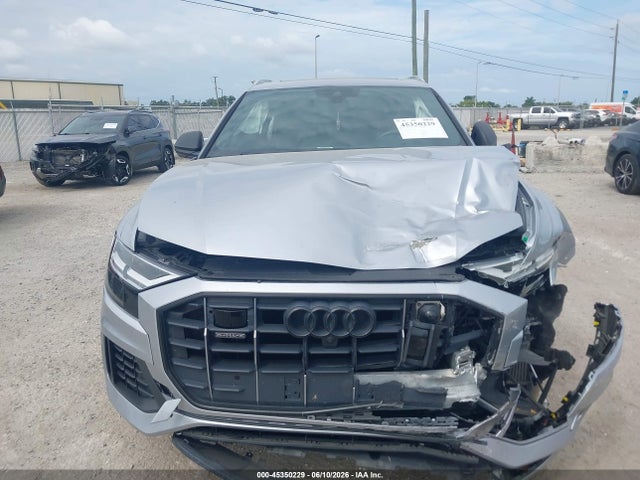 45350229 :رقم المزاد ، WA1BVAF17KD038184 vin ، 2019 Audi Q8 55 Premium مزاد بيع