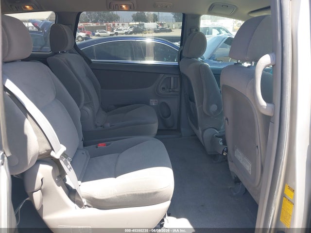 45350235 :رقم المزاد ، 5TDZA23C05S373971 vin ، 2005 Toyota Sienna Le مزاد بيع
