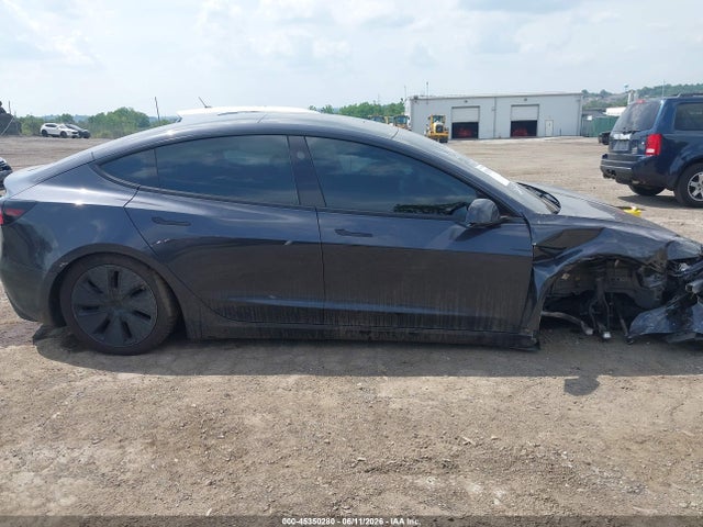 2024 Tesla Model 3 Long Range Dual Motor All-wheel Drive/rear-wheel Drive მანქანა იყიდება აუქციონზე, vin: 5YJ3E1EA8RF826454, აუქციონის ნომერი: 45350280
