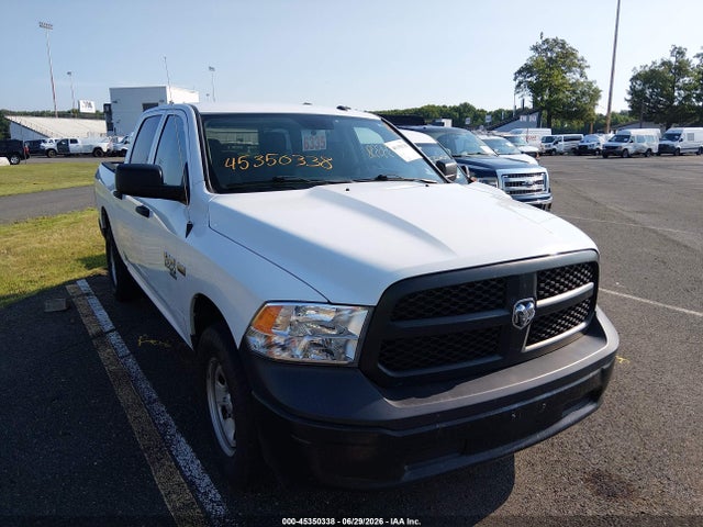 Aukcja sprzedaży 2022 Ram 1500 Classic Tradesman  4x4 5'7 Box, vin: 3C6RR7KT4NG310496, numer aukcji: 45350338