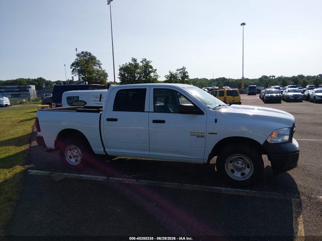 Aukcja sprzedaży 2022 Ram 1500 Classic Tradesman  4x4 5'7 Box, vin: 3C6RR7KT4NG310496, numer aukcji: 45350338