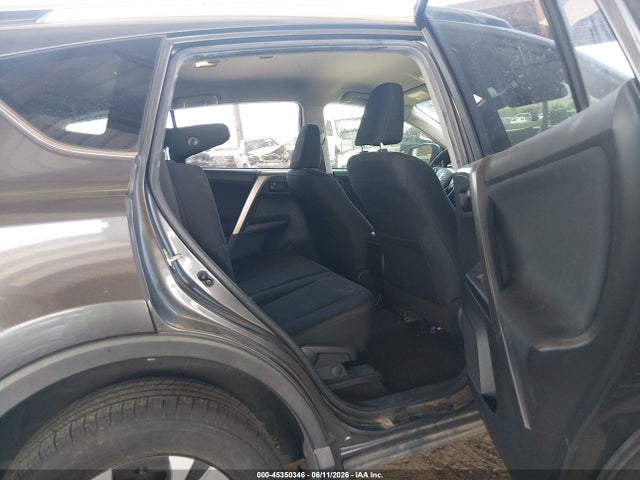 Toyota RAV4 LE 2016 JTMBFREV5GJ088466 Image 8
