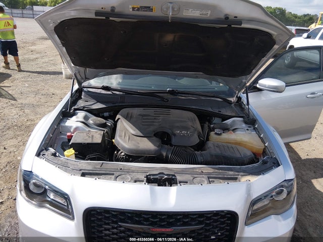 Продаж на аукціоні авто 2022 Chrysler 300 S, vin: 2C3CCABG5NH167546, номер лоту: 45350366