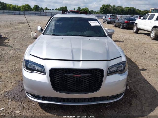 Продаж на аукціоні авто 2022 Chrysler 300 S, vin: 2C3CCABG5NH167546, номер лоту: 45350366