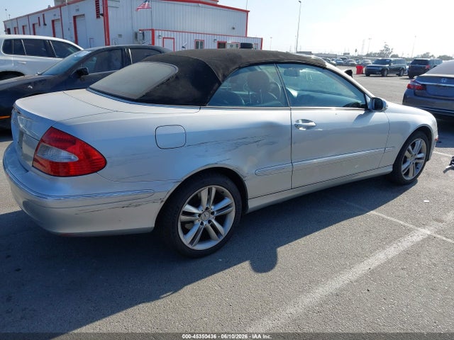 45350436 :رقم المزاد ، WDBTK56G57F208681 vin ، 2007 Mercedes-benz Clk 350 مزاد بيع