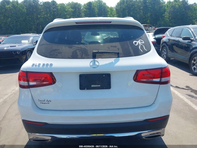 Продажа на аукционе авто 2016 Mercedes-benz Glc 300, vin: WDC0G4JB8GF112582, номер лота: 45350439