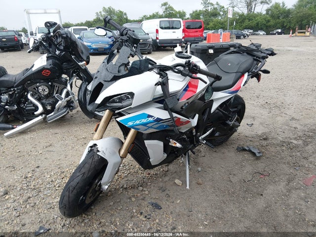 BMW S 1000 Xr 2023 WB10E430XP6H54597 Image 2