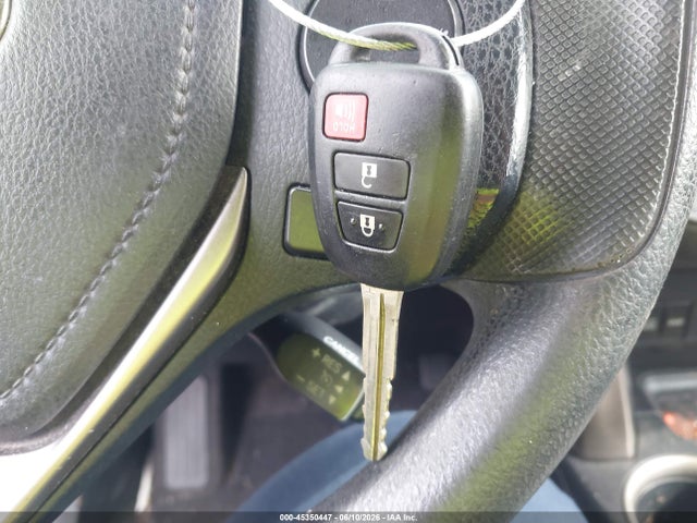 45350447 :رقم المزاد ، JTMBFREV2FD097378 vin ، 2015 Toyota Rav4 Le مزاد بيع