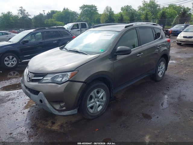 45350447 :رقم المزاد ، JTMBFREV2FD097378 vin ، 2015 Toyota Rav4 Le مزاد بيع