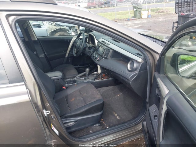 45350447 :رقم المزاد ، JTMBFREV2FD097378 vin ، 2015 Toyota Rav4 Le مزاد بيع
