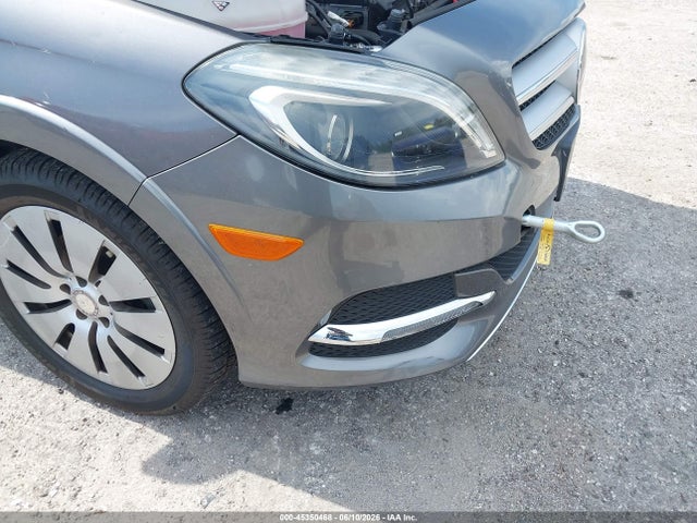 Aukcja sprzedaży 2016 Mercedes-benz B 250e, vin: WDDVP9AB9GJ010140, numer aukcji: 45350468