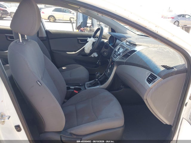 2016 Hyundai Elantra Se მანქანა იყიდება აუქციონზე, vin: 5NPDH4AE0GH695573, აუქციონის ნომერი: 45350492