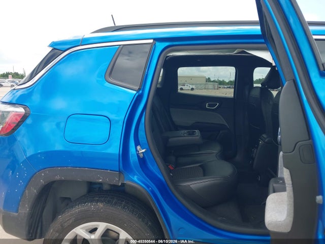2024 Jeep Compass Latitude 4x4 მანქანა იყიდება აუქციონზე, vin: 3C4NJDBN9RT129390, აუქციონის ნომერი: 45350544