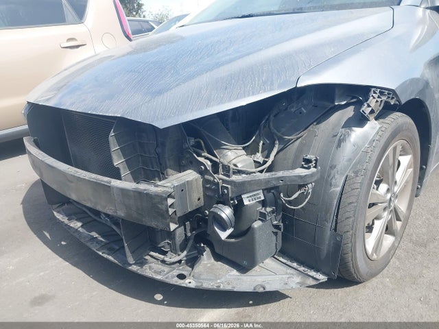 Aukcja sprzedaży 2018 Hyundai Elantra Sel, vin: 5NPD84LF5JH260240, numer aukcji: 45350564