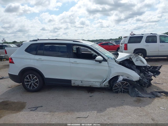Продаж на аукціоні авто 2021 Volkswagen Tiguan 2.0t S, vin: 3VV0B7AX3MM040754, номер лоту: 45350565