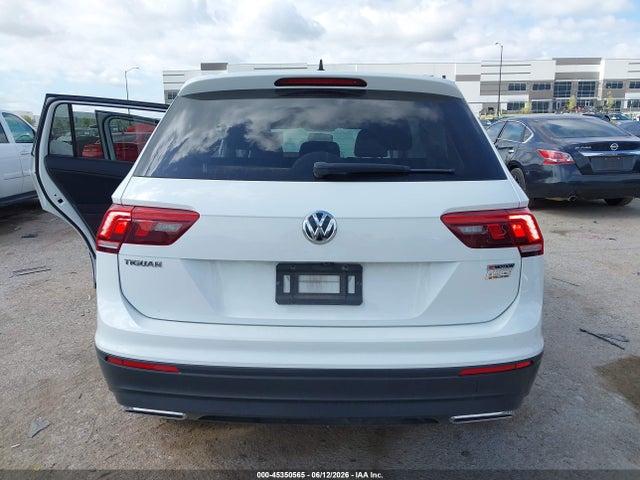 Продаж на аукціоні авто 2021 Volkswagen Tiguan 2.0t S, vin: 3VV0B7AX3MM040754, номер лоту: 45350565