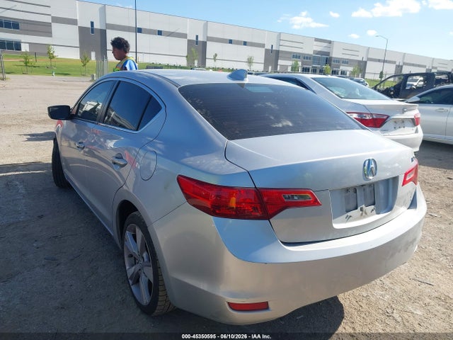 45350595 :رقم المزاد ، 19VDE1F73DE013411 vin ، 2013 Acura Ilx 2.0l مزاد بيع
