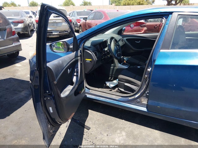 KMHD35LH7GU318476 Hyundai ELANTRA GT