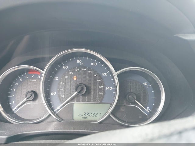 2015 Toyota Corolla Le მანქანა იყიდება აუქციონზე, vin: 2T1BURHE3FC325936, აუქციონის ნომერი: 45350618