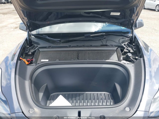 Продажа на аукционе авто 2023 Tesla Model Y Awd/long Range Dual Motor All-wheel Drive, vin: 7SAYGDEE8PF699340, номер лота: 45350647