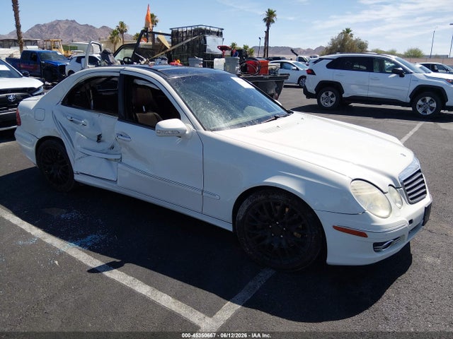 2008 Mercedes-benz E 550 მანქანა იყიდება აუქციონზე, vin: WDBUF72X58B228352, აუქციონის ნომერი: 45350667