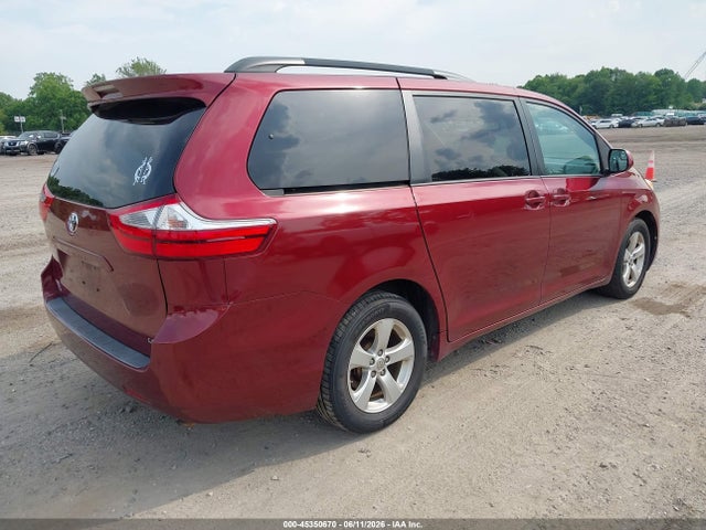 Продажа на аукционе авто 2017 Toyota Sienna Le 8 Passenger, vin: 5TDKZ3DC9HS876692, номер лота: 45350670