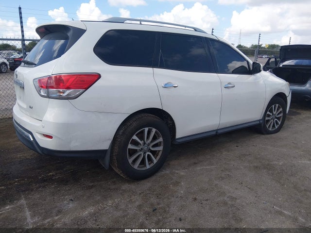 5N1AR2MN8EC721034 Nissan Pathfinder Sv