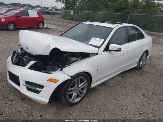 Продаж на аукціоні авто 2013 Mercedes-benz C 250 Luxury/sport, vin: WDDGF4HB4DR290941, номер лоту: 45350774