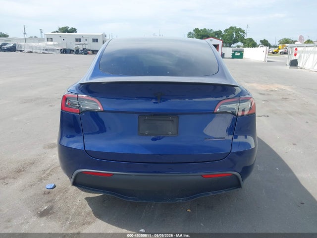 7SAYGDEF9NF441995 Tesla Model Y Performance Dual Motor All-wheel Drive