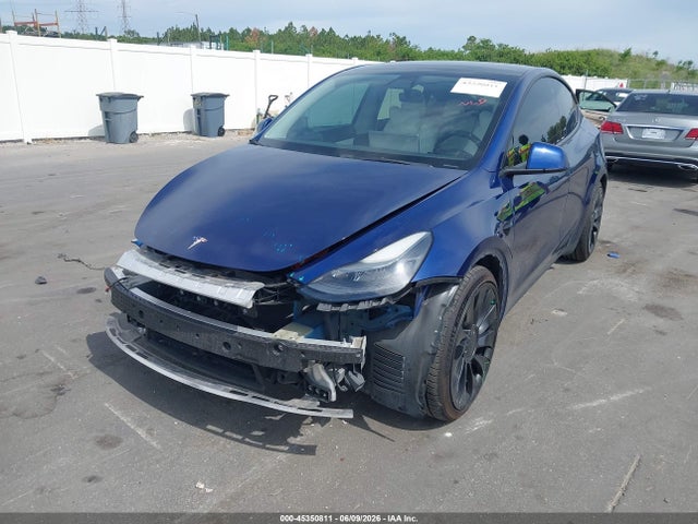 7SAYGDEF9NF441995 Tesla Model Y Performance Dual Motor All-wheel Drive