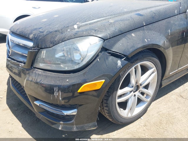 Aukcja sprzedaży 2013 Mercedes-benz C 250 Sport, vin: WDDGF4HB5DR271721, numer aukcji: 45350825