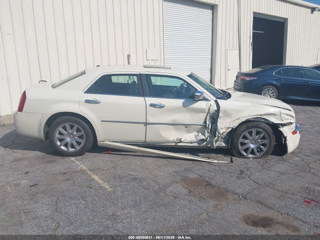 Продаж на аукціоні авто 2007 Chrysler 300c, vin: 2C3LA63H67H825422, номер лоту: 45350831