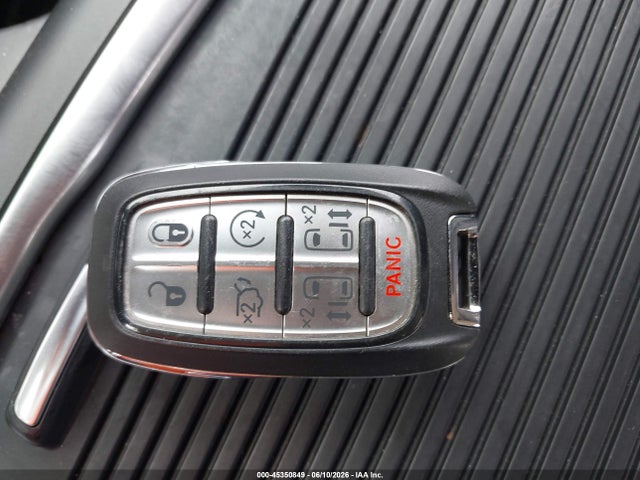 2022 Chrysler Pacifica Touring L მანქანა იყიდება აუქციონზე, vin: 2C4RC1BG7NR178130, აუქციონის ნომერი: 45350849
