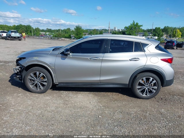 Продажа на аукционе авто 2017 Infiniti Qx30 Premium, vin: SJKCH5CR4HA025743, номер лота: 45350857
