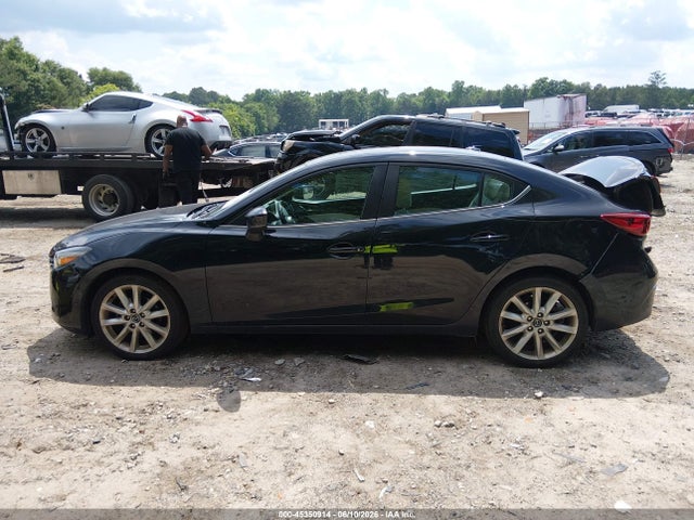 3MZBN1W38HM143091 Mazda Mazda3 Grand Touring