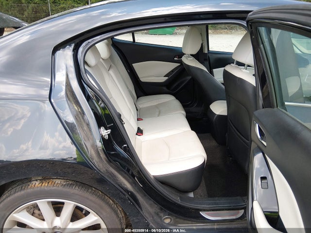3MZBN1W38HM143091 Mazda Mazda3 Grand Touring