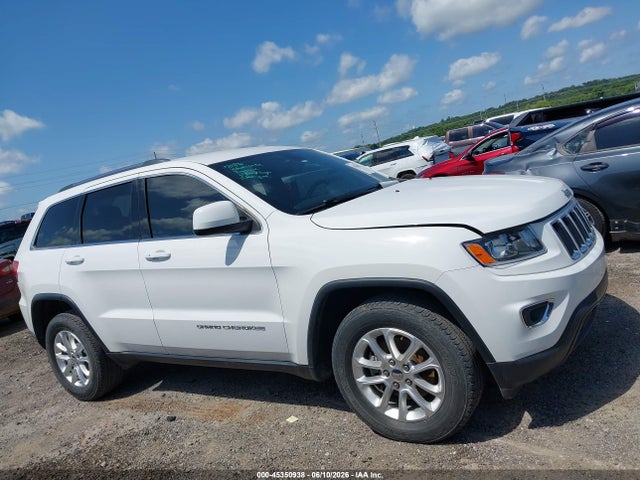 2015 Jeep Grand Cherokee Laredo მანქანა იყიდება აუქციონზე, vin: 1C4RJFAG7FC685544, აუქციონის ნომერი: 45350938