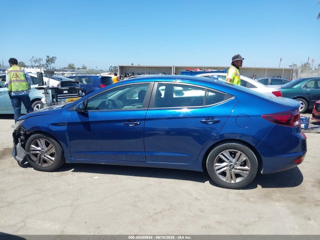 Hyundai Elantra Value Edition 2020 5NPD84LF3LH549295 Image 14